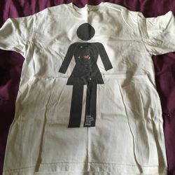 Large t shirt $3