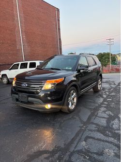 2015 Ford Explorer