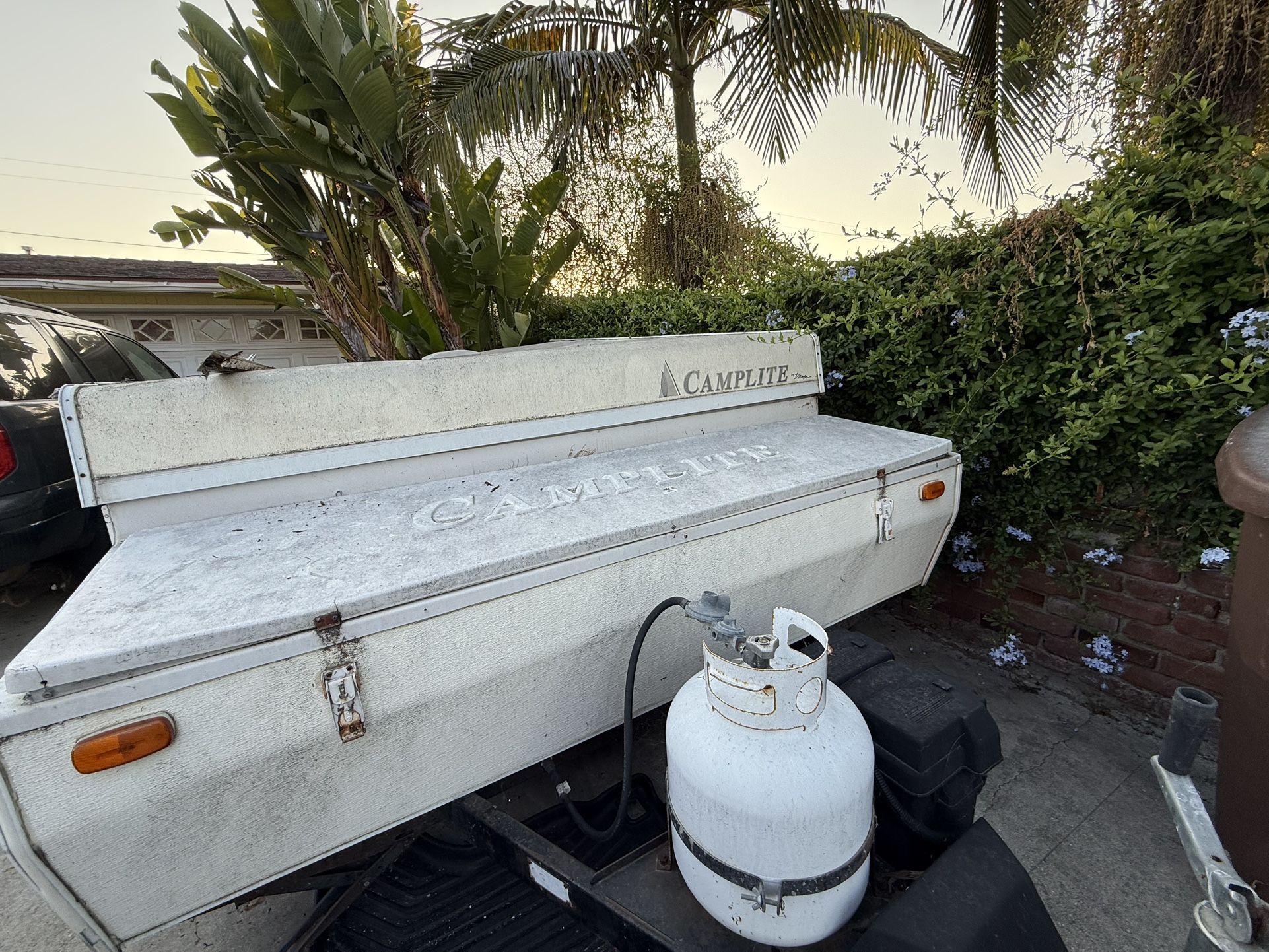 Salvage Pop Up Trailer