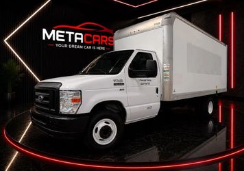 2019 Ford E350 Super Duty Cutaway