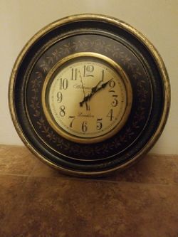 Wall clock