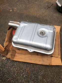 JEEP CJ5. Gas tank