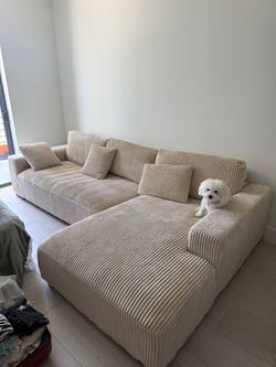Sofa/couch beige