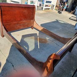 Queen Sleigh Bed