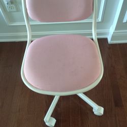 Pink Chairs For Kids 5 And Older