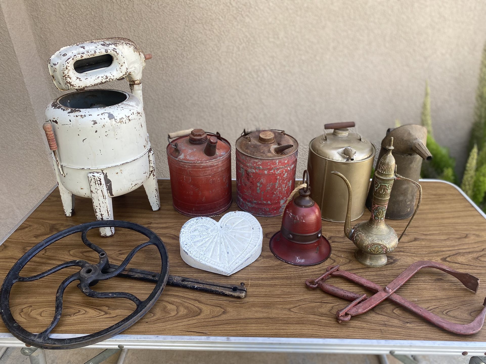 Selling Several Vintage Items See Below For Prices