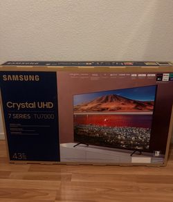 Samsung 43” Smart TV