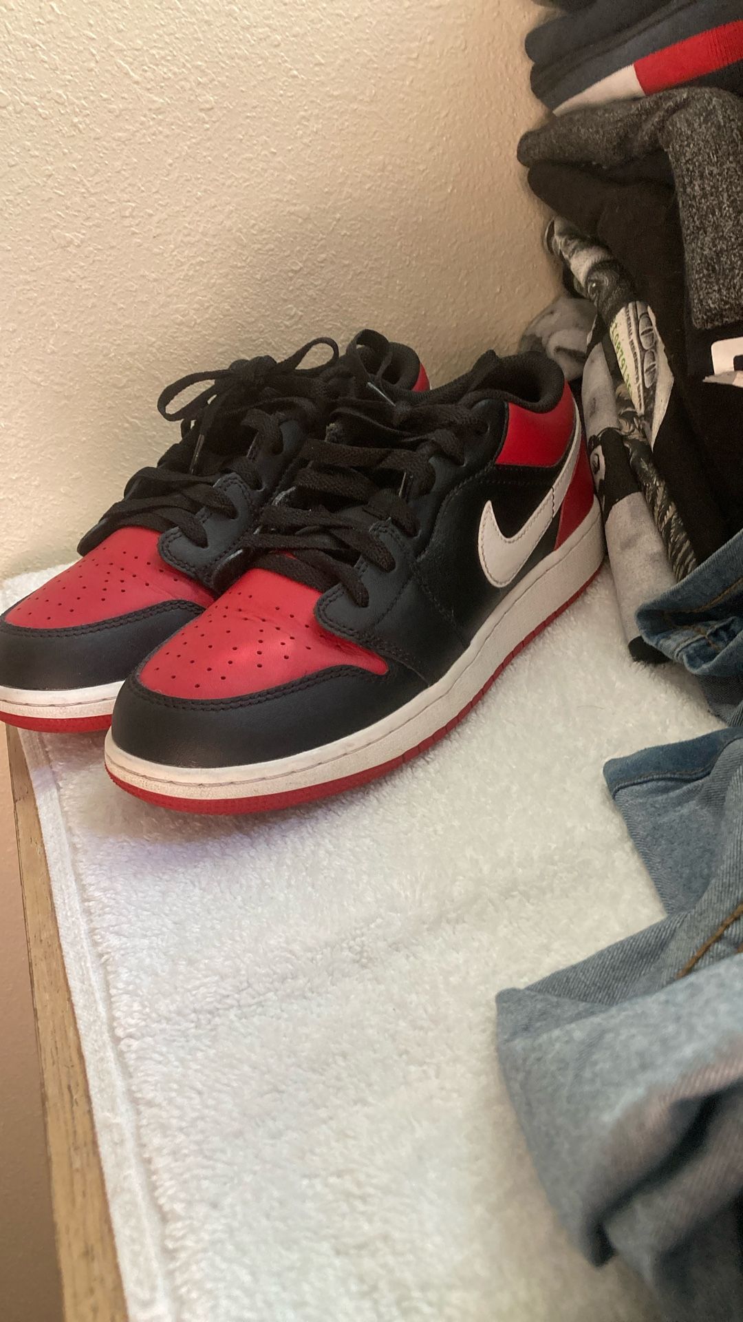 Jordan 1 Low Bred Toe Alternative