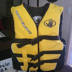Body Glove Child's Ski Vest