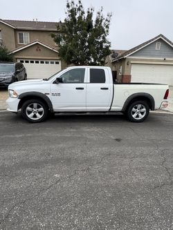 2013 Ram 1500 5.7 L Hemi