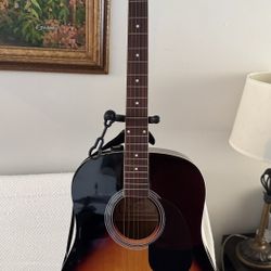 Maestro By Gibson With Stand 