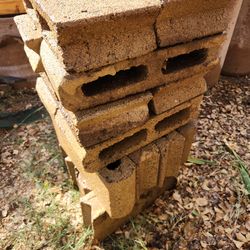 FREE fence block 4x 8x 16in