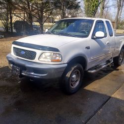 1997 Ford F-150 Pickup Truck