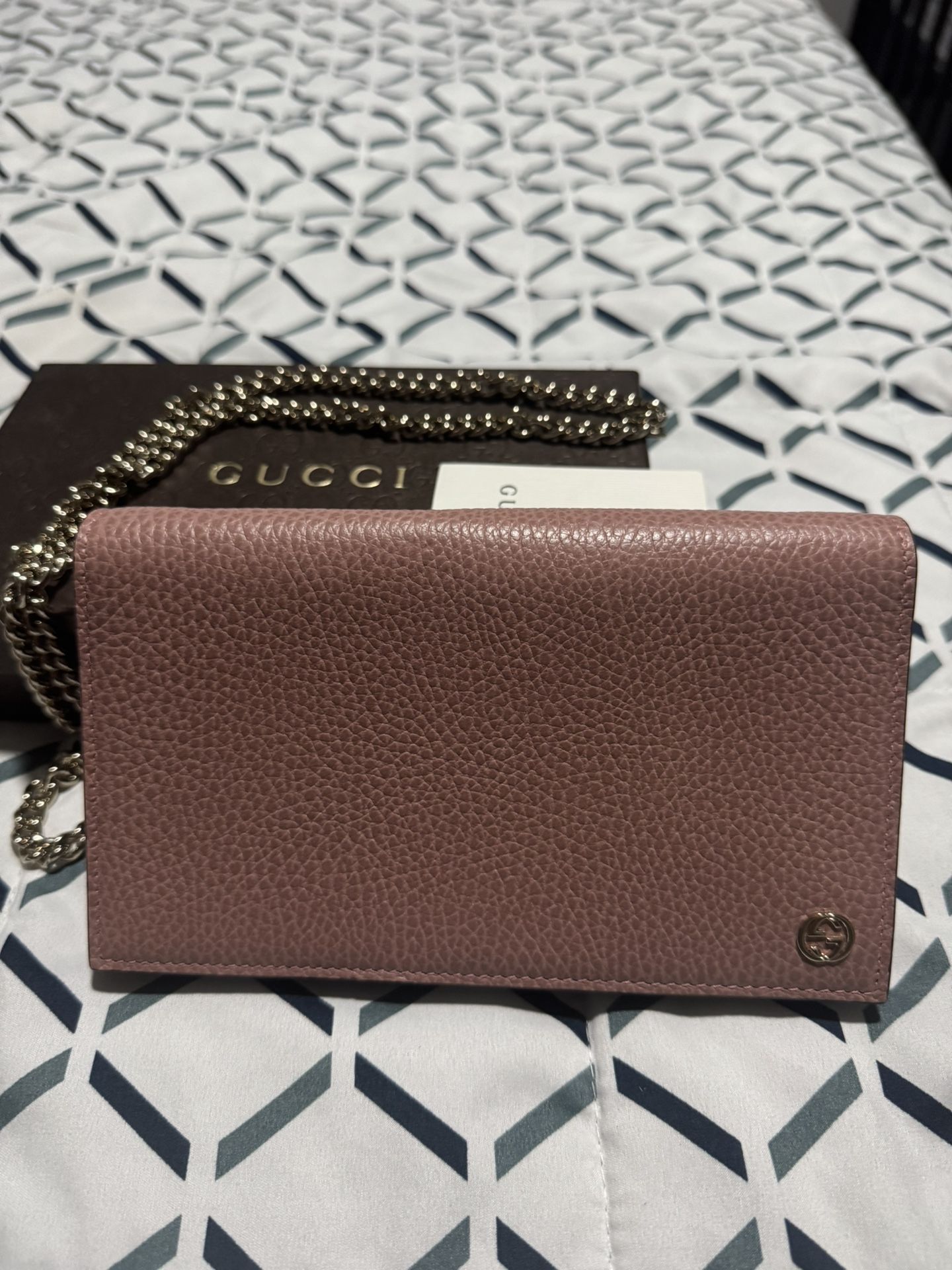 Gucci  Pink Leather Wallet On Chain