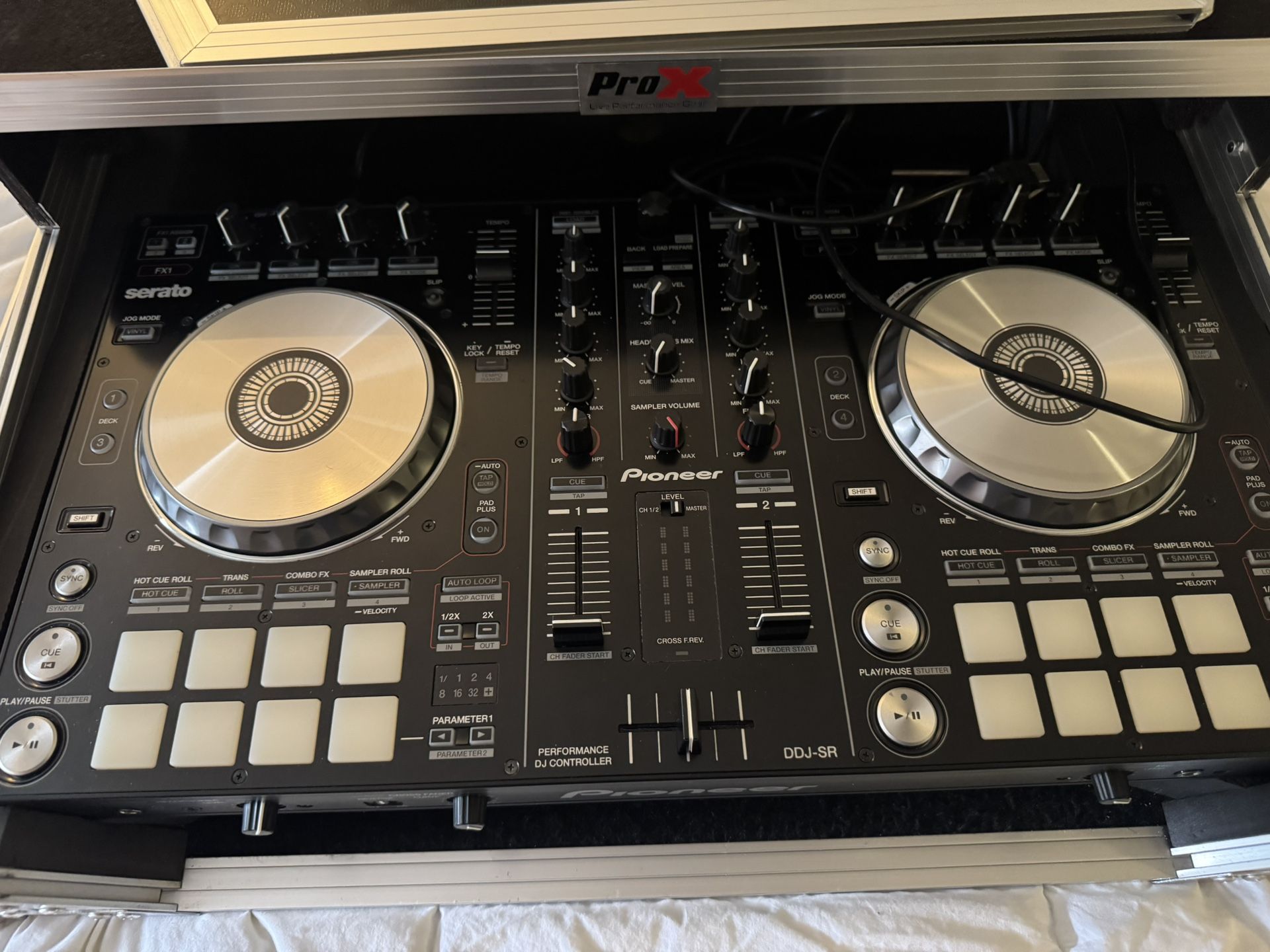 DJ SR Controller With Case 