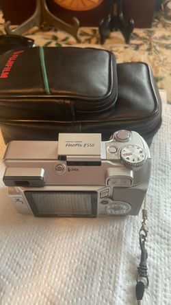 Fujifilm Digital Camera FinePix E550
