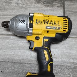 Dewalt Impact Gun. 