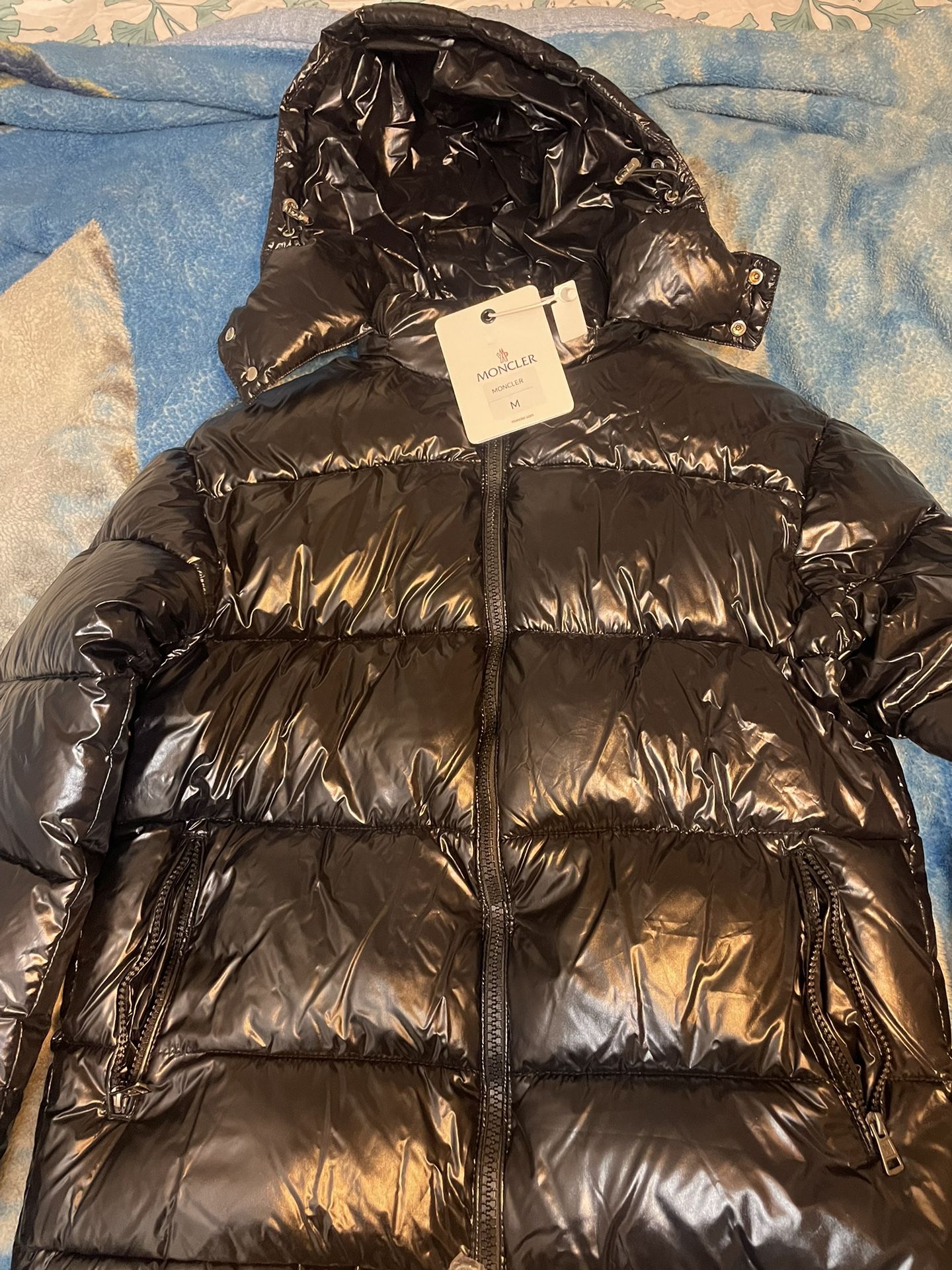 Moncler Size medium Maya