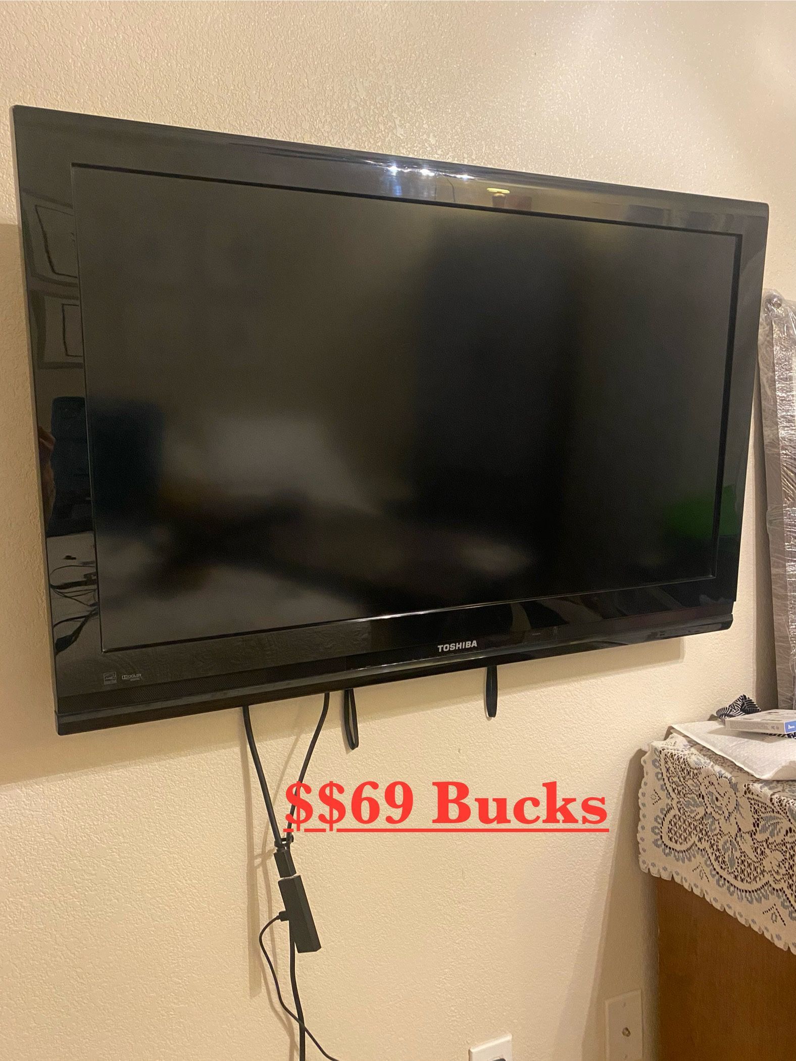 Toshiba 37” Price Cut $50 LCD TV W/Fire Stick & REMOTES$65