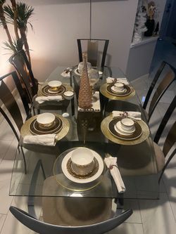 Kitchen table
