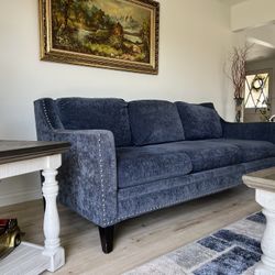 SOFA AND LOVE SEAT