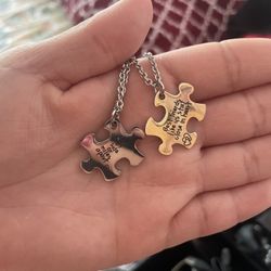Best Friends Puzzle Pieces Necklaces 