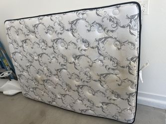 queen mattress and box