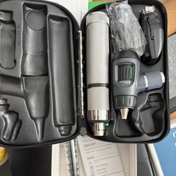 Welch Allyn Ophthalmoscope