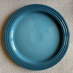 Le Creuset 16 Piece Dinnerware