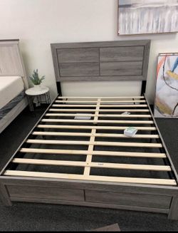 Queen Bed For Sale Used $100
