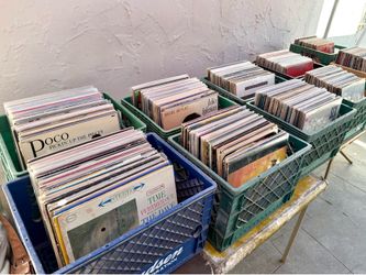 Yard Sale Saturday July 4 6:30A