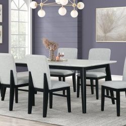 Marble Table Top Dining Set $850 !!!!
