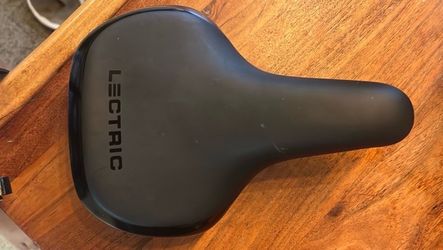 E-bike seat