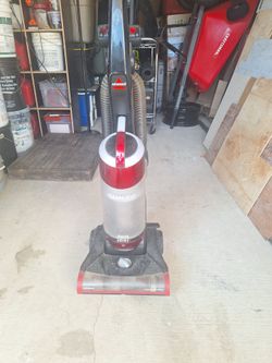 BISSELL STANDUP VACUUM
