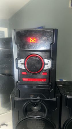 onn groove 200W CD Stereo System with Bluetooth Wireless (100008724)
