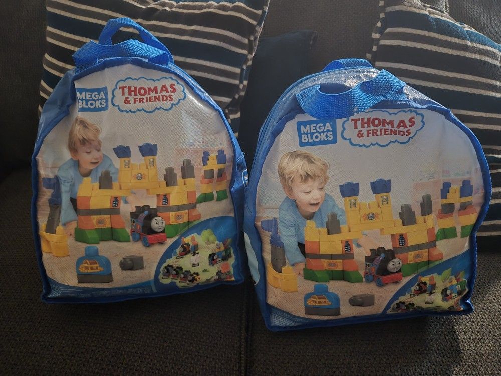 Mega Bloks. Tomas