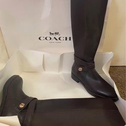 Coach Boots 🐴