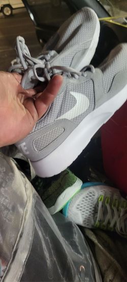 7.5 nikes