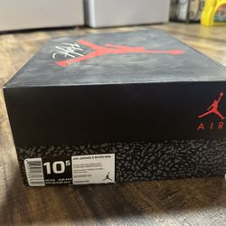 AIR JORDAN 3 Throw line