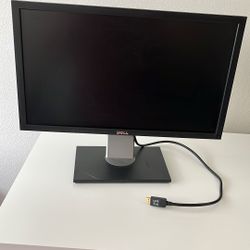 Dell Computer Systems Monitor Like New