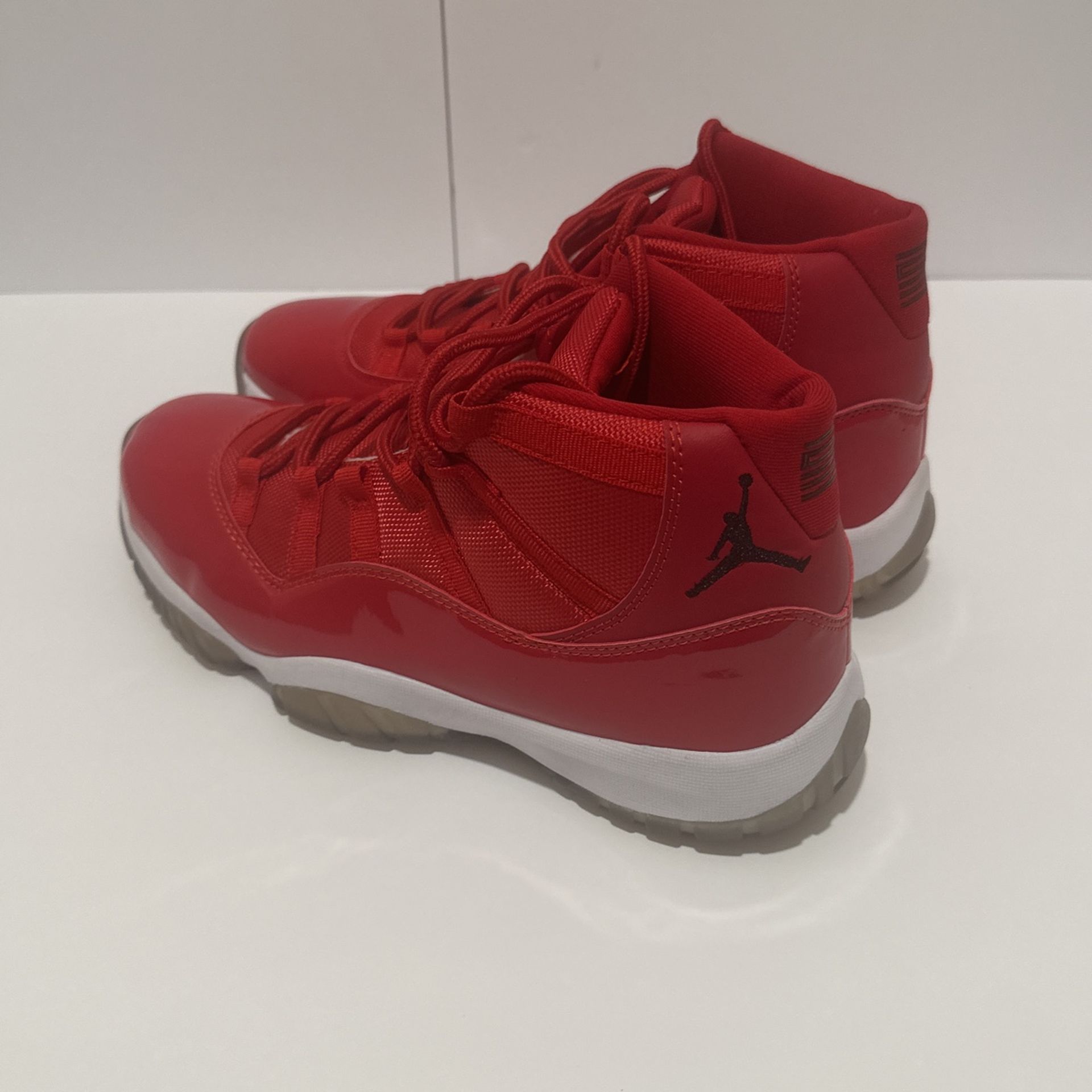 Air Jordan 11 Retro "Win Like 96" (2017) - Size 10