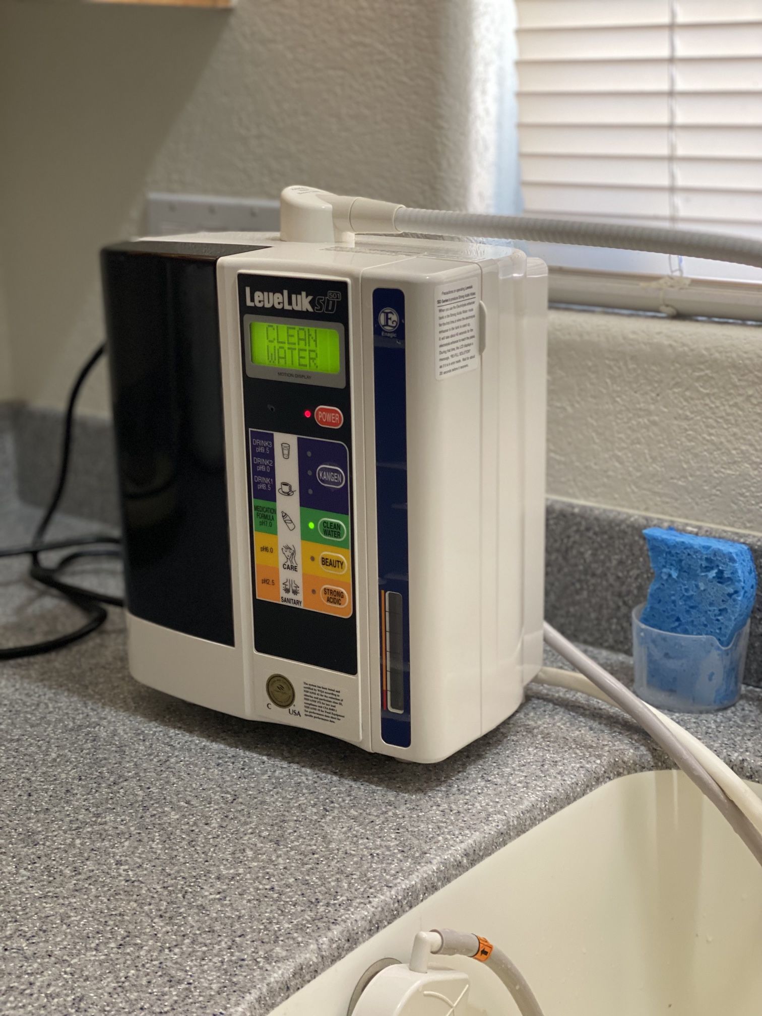 Enagic Kangen Water LeveLuK SD 501 Alkaline Ionizer and Water Filtration