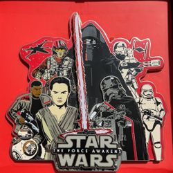 Limited Edition Star Wars The Force Awakens Jumbo Pin