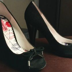 Betseyville Heels