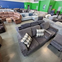 💛 Warehouse CLEARANCE Today - Sectionals And Sofas 30%-70% Off Retail