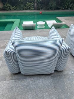 Patio outdoor chairs