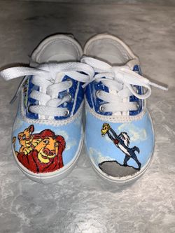 Hand painted Lion king, toddler shoes. Size 7c
