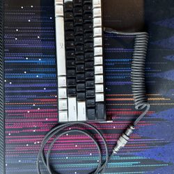 Razer Huntsman Mini  + Viper Ultimate Bundle