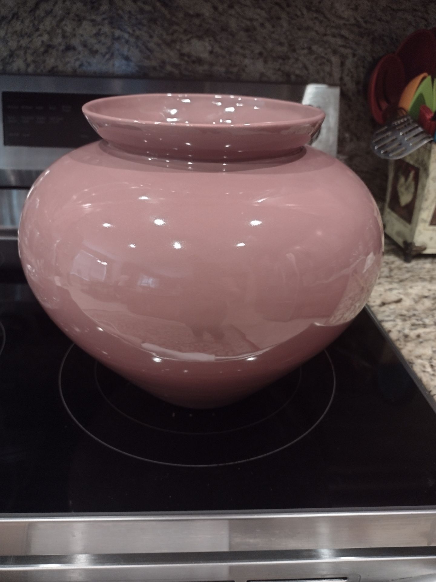 Vintage 80s Ceramic Pot 10 Inches Tall And 12 Inches Wide