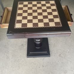 Wooden Chess And Checker Stand 